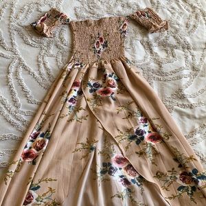 Small off the shoulder sleeved dress.